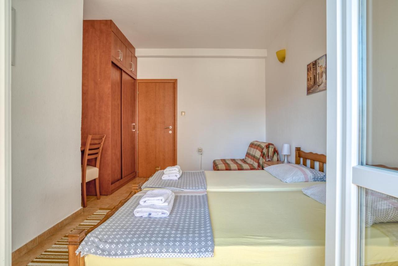 Apartmani Orhideja Petrovac Bagian luar foto